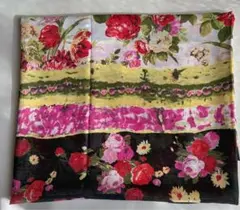 【高級・英国製】HARLEQUIN花柄ビーズフリンジ付クッションカバー3枚セット 高級・英国製】HARLEQUIN花柄ビーズフリンジ付クッションカバー3枚