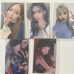 LESSERAFIM サクラ　トレカ５枚