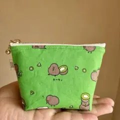 Item thumbnail for item 15166707-ed3a-4b8a-98ba-683a57066858