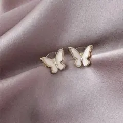 ホワイトシェル　白蝶貝　パピヨン 蝶々　ピアスセット　新品未使用