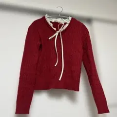 レッド ケーブル編み ニット セーター