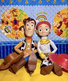 トイストーリー ウッディ ジェシー トーキングフィギュア 2体セット音声機能付き