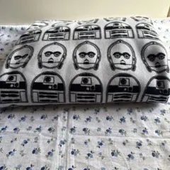 ユニクロ　ひざ掛け　ブランケット　スターウォーズ