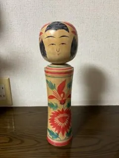 伝統的な木製こけし 約30cm