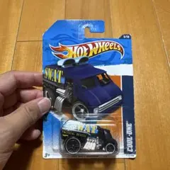 Hot Wheels COOL-ONE SWAT