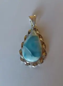 P-106『高品質』ラリマー 雫型 ペンダントトップ