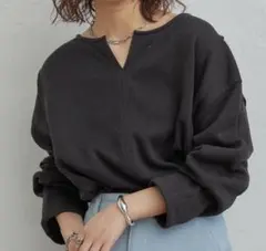 チャオパニック グレー 長袖 カットソー スリットネック フリース