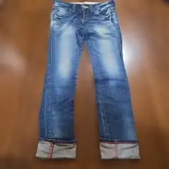 ストレートデニム ブルー ロールアップ