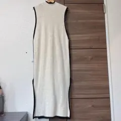 ZARA アイボリー ノースリーブニットワンピース XS-S