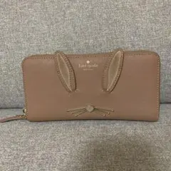 ケイトスペード 2つ折り財布美品  - うさぎ 美品】ケイトスペード うさぎモチーフ 二つ折り財布 レザー パスケース