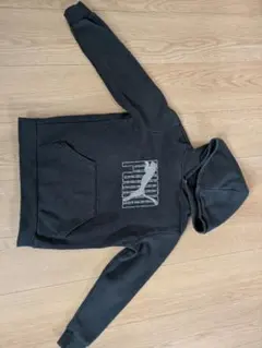 PUMA 黑色連帽衫 130 兒童