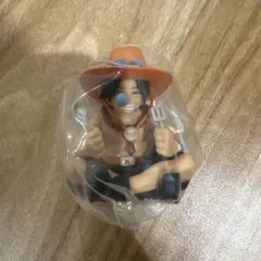 ワンピース　ONE PIECE まちぼうけ　ガチャガチャ　エース