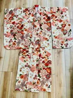 ⭐︎7歳　七五三　着物⭐︎山吹色地にオレンジの花が美しい四つ身