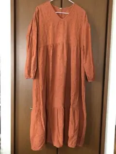 チャイハネ ｙｕｌ 刺繍 ロングワンピース