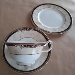 Item thumbnail for item 6446d67a-6867-47c2-b49f-9aa53ae3a8be