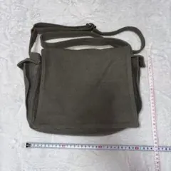 Agnes b オリーブグリーン ショルダーバッグ