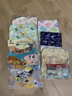一番くじ　トイストーリー　コメダ珈琲　ムーミン　駄菓子屋さん　ハンカチ7種セット