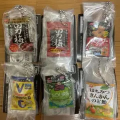 ノーベル製菓 シャカシャカミニチュアチャーム ガチャガチャ