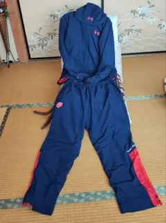 美品　Under Armour アンダーシャツ XXL ネイビー/レッド　上下