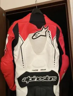 Item thumbnail for item fe784d5e-65f2-4605-a1a7-6e3ab11b8e29