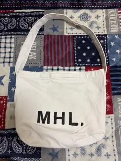 MHL. キャンバス ショルダーバッグ ホワイトのサムネイル
