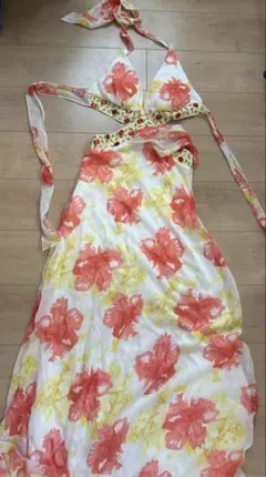 花柄ハイネックマキシドレス