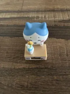 ちいかわ　ダンボールウォッチ3 ハチワレ