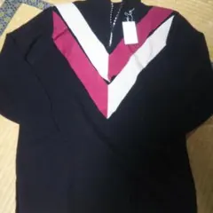 レトロレア物オシャレ女性用冬物シャツ新品です。日本製品フリーサイズです。