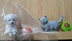 まてぼうけ犬3 ビション・フリーゼと猫 エサ付きの2個セット
