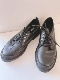 【美品】ZARA21.5cm相当 ローファー レースアップ 黒 ザラ マニッシュ