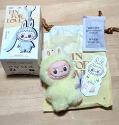 PIN FOR LOVE labubu イニシャル　Ｆ　ラブブ