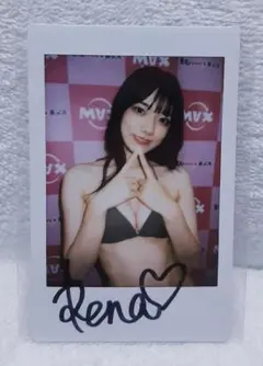 貴重】宮下玲奈 直筆サイン入りチェキ赤セーター 3枚セット - メルカリ