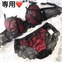 ワインレッドH65/M♡レースアップ♥️ブラジャー&ショーツセット✨