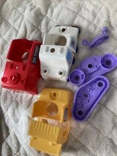 Item thumbnail for item 8d11cb58-10e4-445a-9e9d-7d397999a2e4