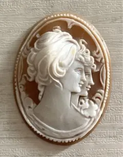 カメオ ブローチ