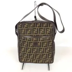 FENDI フェンディ ズッキーノ ショルダーバッグ カメラ PVC レザー