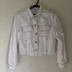 ZARA ホワイト クロップドデニムジャケット
