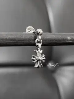 ●高橋海人 着用タイプ【タイニー クロスピアス シルバー 1個】キンプリ c64