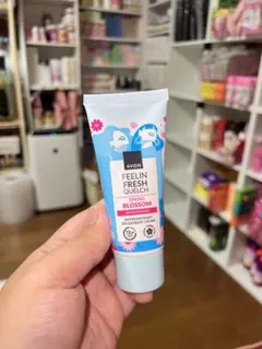 Avon feelin fresh quelch UA cream