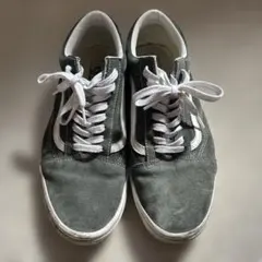 Item thumbnail for item 60de3519-2c40-43e1-8675-435c881d69db