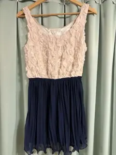 Item thumbnail for item 4b4305e6-19ae-4c3b-89b5-dc3c2a49030e