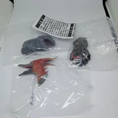ゴジラ　一番くじ　特撮グッズ　リアル　フルカラー　モンスターヘッドマグネット