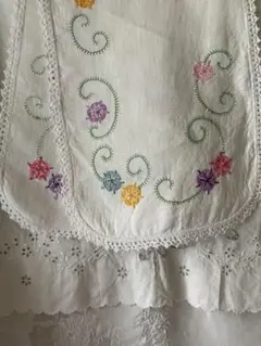 SALEஐ⋆*アンティーク・可愛い花柄刺繍クロスஐミックスセット