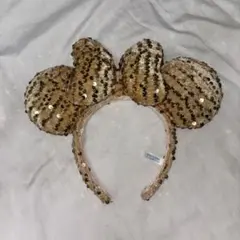 ディズニー　スパンコール　ゴールド　カチューシャ