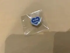 TREASURE FC限定 カプセルトイ ガチャ ヨシ ピンバッジ