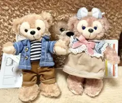 新品タグ付き 春のかくれんぼ ダッフィー シェリーメイ ぬいぐるみバッジ