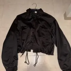H&M DIVIDED ブラック サテン ブルゾン ジャケットのサムネイル
