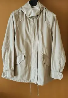 【NATURAL BEAUTY BASIC】マウンテンパーカー　サイズS