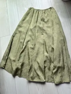 新品♡ナチュラルビューティー フレアスカート ピスタチオ　グリーン　大人可愛いのサムネイル