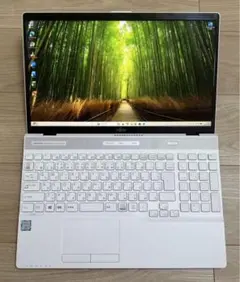 極上】富士通プレミアムホワイト☘️8世代i7☘️SSD256GB+HDD1TB